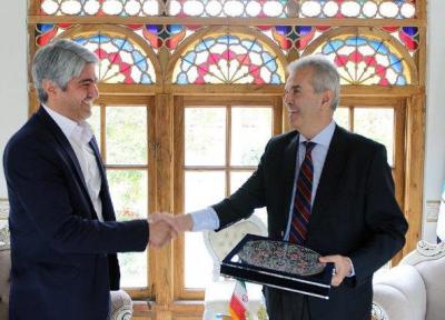 بازدید سفیر اسپانیا از عمارت مسعودیه