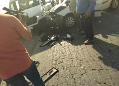 تصادف خودرو استاندار اصفهان ؛ 2 نفر به بیمارستان منتقل شدند